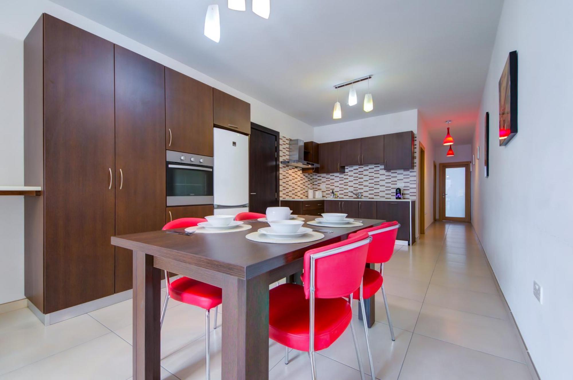 Prime Location, Modern Apartment In St Julian'S, Paceville, Apt 8 By Vaganza San Ġiljan Exterior foto